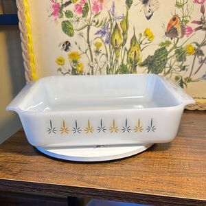 Vintage White and Yellow Starburst Baking Dish